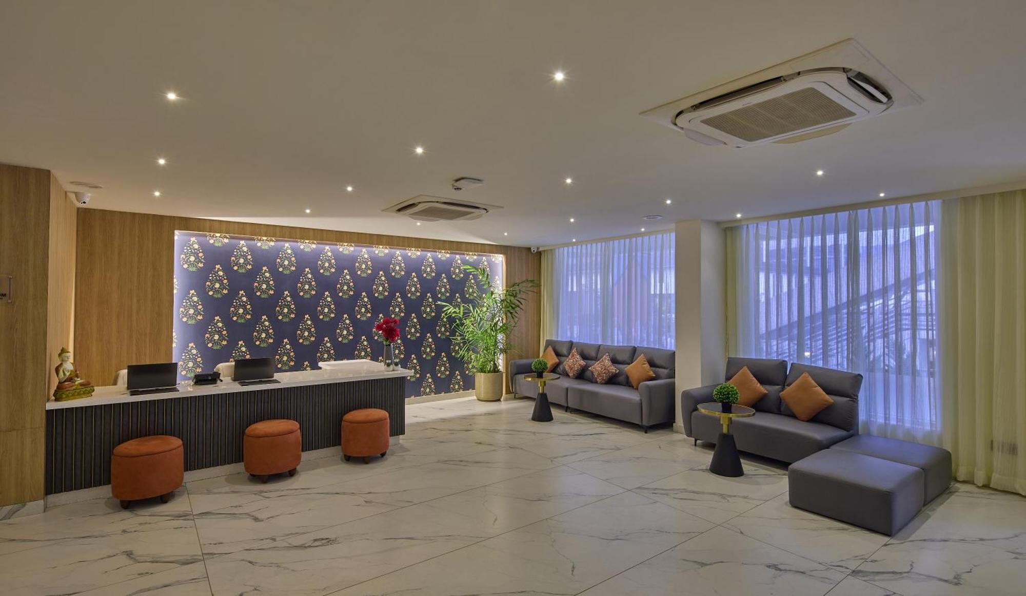 Grand Continent Hebbal A Sarovar Portico Affiliate Hotel Bangalore Exterior foto